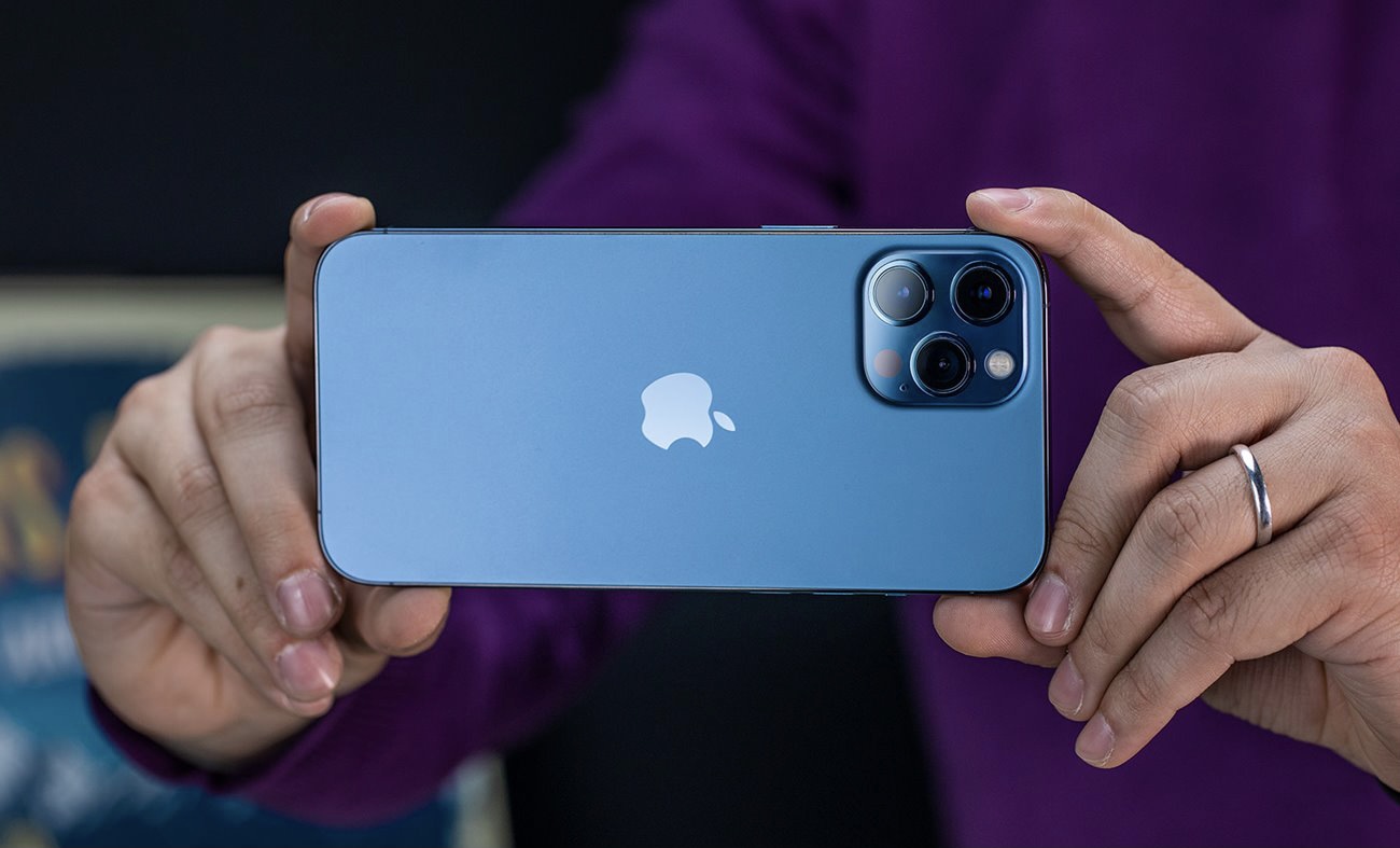 اپل احتمالا وظیفه مونتاژ اجزای دوربین آیفون های آینده را به فاکسکان محول خواهد کرد